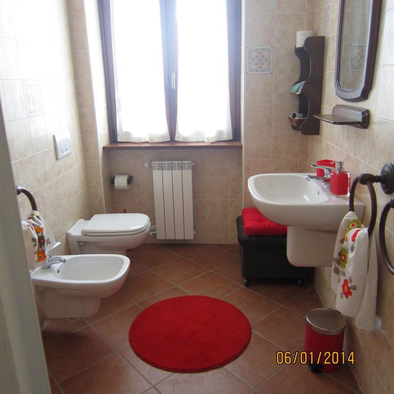Bed And Breakfast Azienda Agricola Cascina Salazzara Magenta Esterno foto